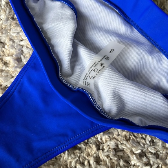 Shein Navy Blue 2 Piece High Cut Bikini Top + Bottom Sz XS - Picture 4 of 4